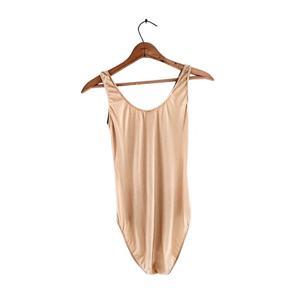 Only‎ Hearts Nude bodysuit - Size M/L - Picture 2 of 6